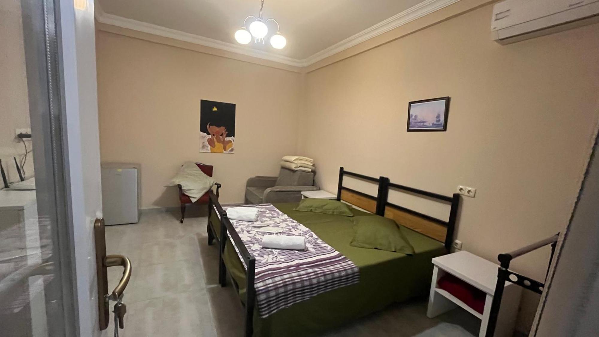 Guest House Kldiashvili Batumi Exterior foto