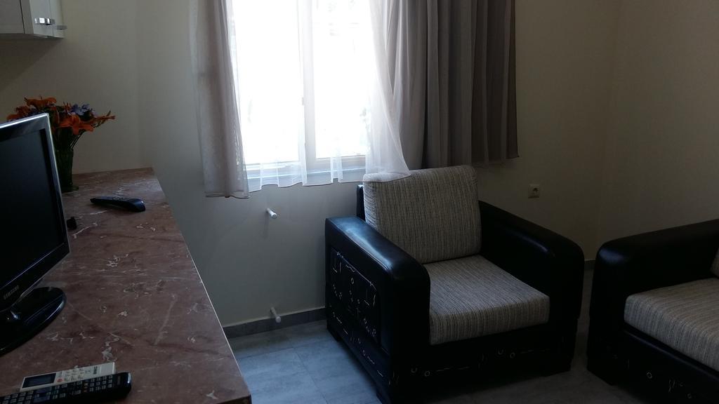 Guest House Kldiashvili Batumi Exterior foto